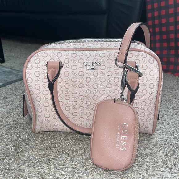 GUESS Gizele Compartment Satchel Light Rose : Guess